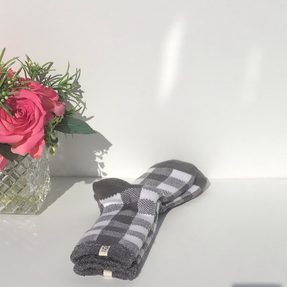 UGG Vanna Check Fleece Lined Sock - Picture 7 of 11